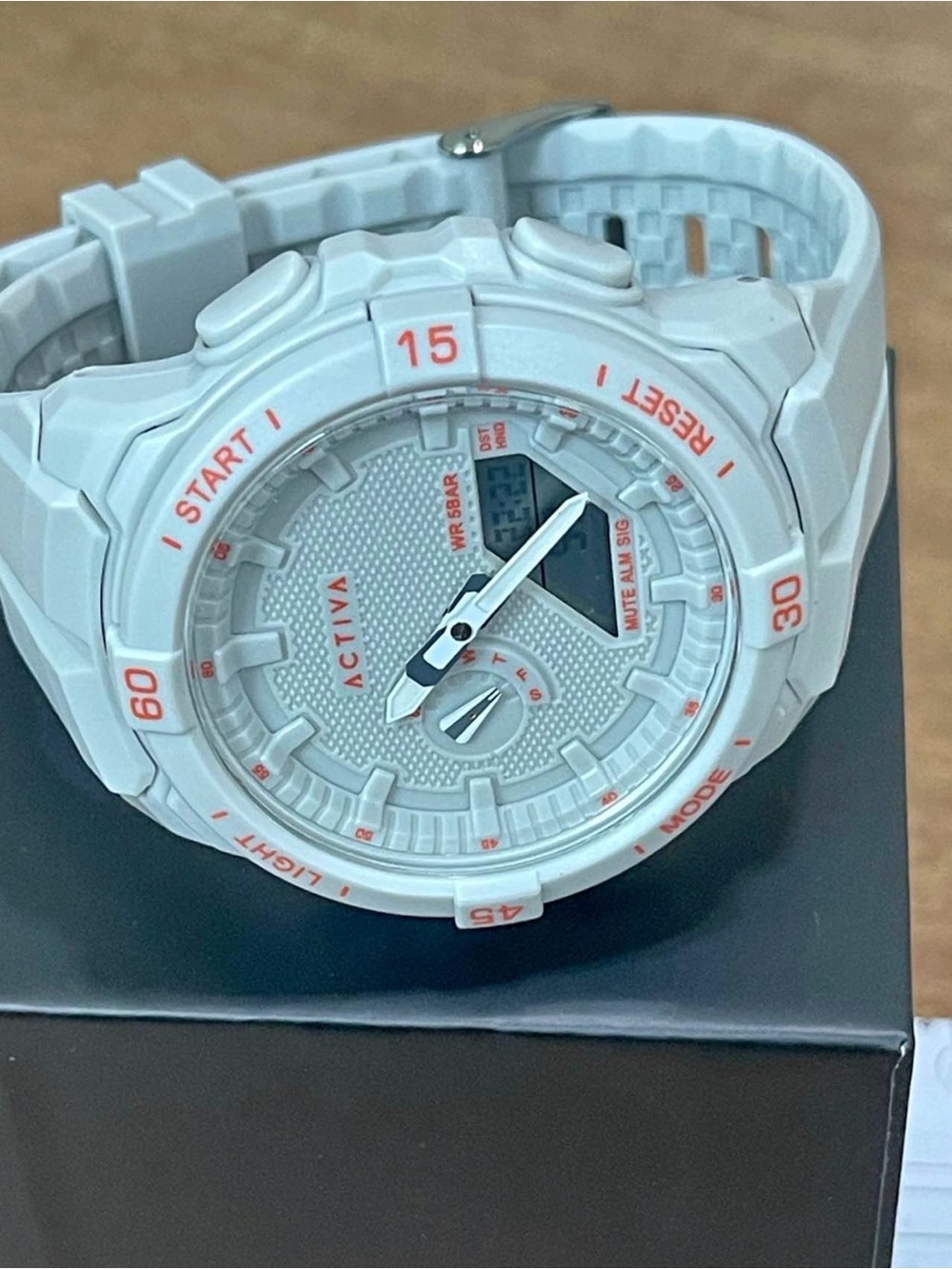 Activa Spry X
Invicta Digital Essentials Men 53mm
ABS Grey SK160 New
